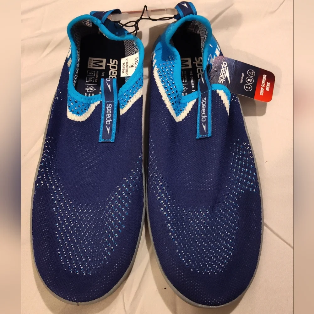 NWT!! MEN'S SPEEDO WATER SHOES (Sz Medium 9-10)